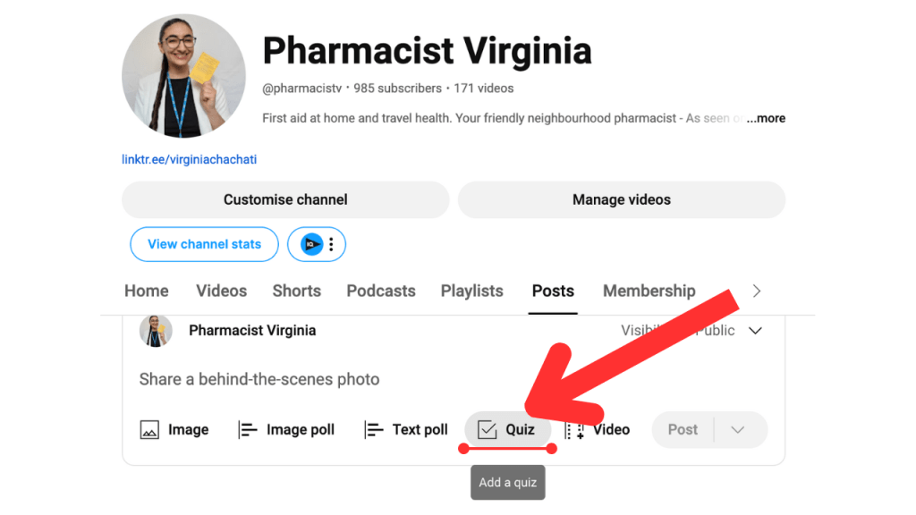Red arrow pointing to the word Quiz as an option for a post on YouTube